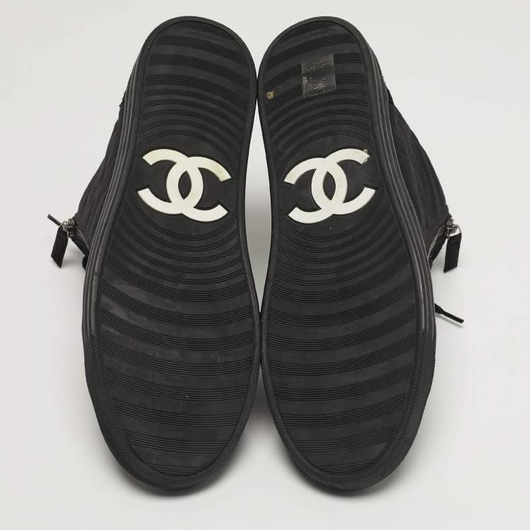 مملوكة مسبقًا حذاء رياضي شانيل سي سي كانفاس وجلد سويدي بلونين مقاس 41مرتفع من أعلى 