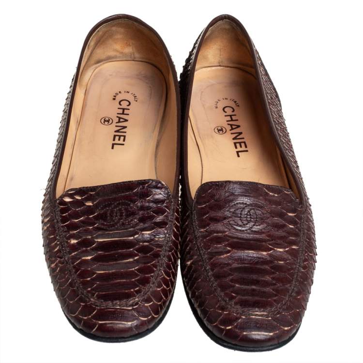 Pre Owned Chanel Brown Python CC Slip on Loafers Size 41