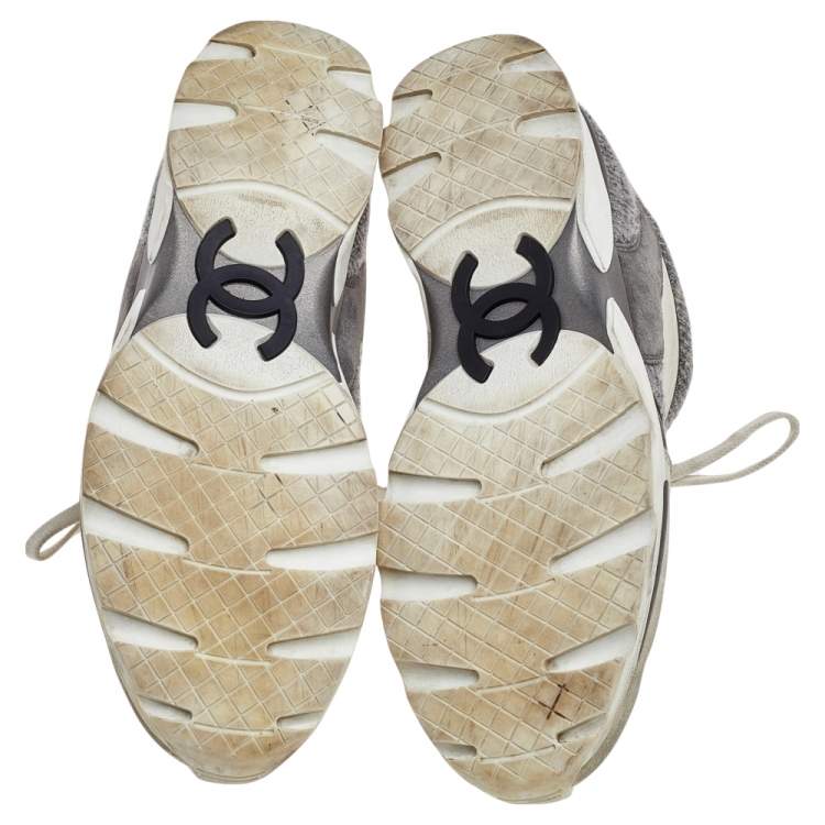 Pre Owned Chanel Grey Suede And Tweed CC Low Top Sneakers Size 41