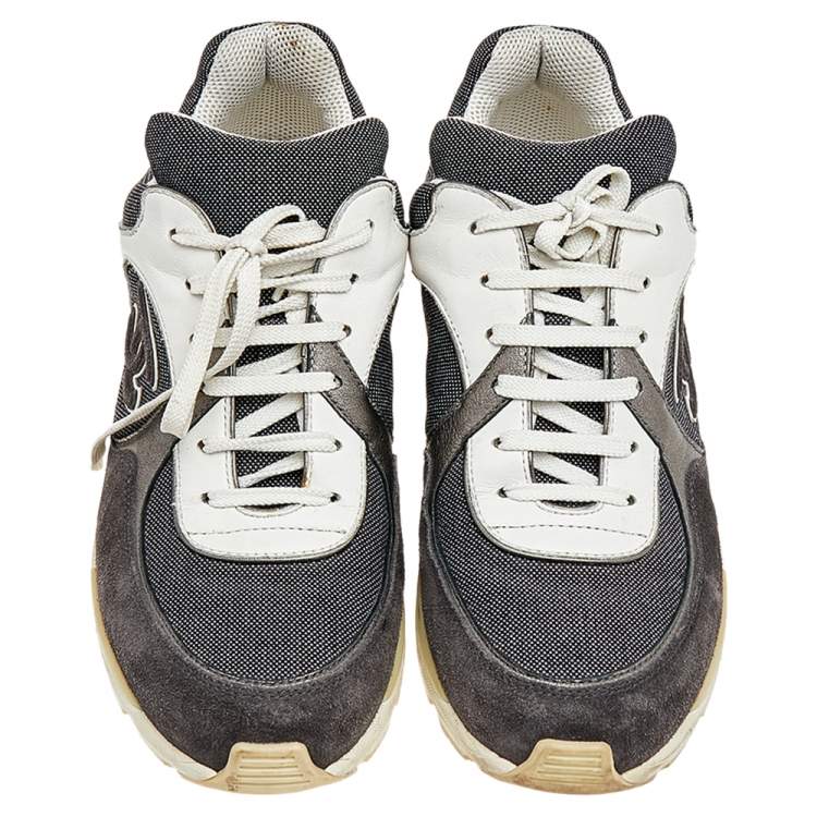 Pre Owned Chanel Grey-White Canvas, Suede And Leather CC Low Top Sneakers Size 41
