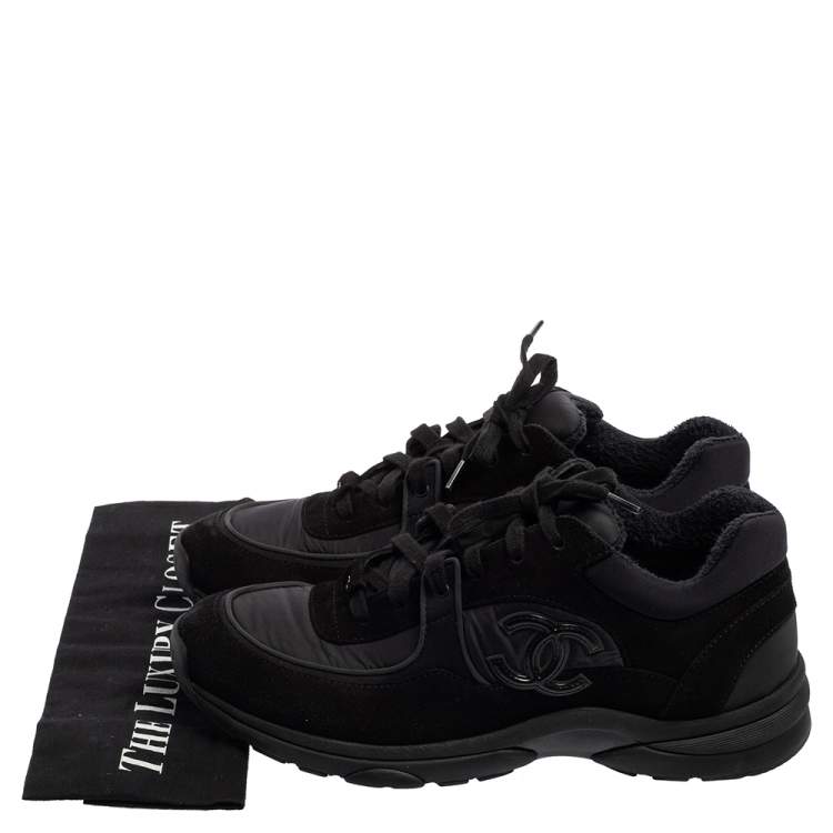 Pre Owned Chanel Black Fabric And Suede CC Low Top Sneakers Size 43