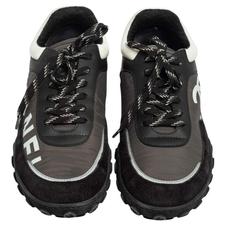 Pre Owned Chanel Black/Grey Nylon, Suede and Leather CC Low-Top Sneakers Size 41