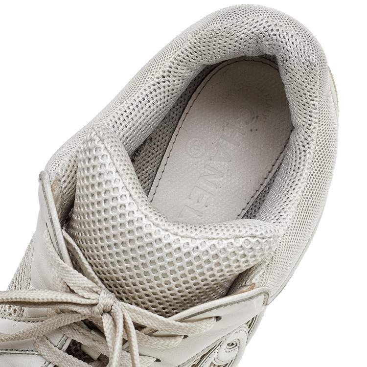 Pre Owned Chanel White/Beige Leather And Mesh CC Low Top Sneakers Size 41