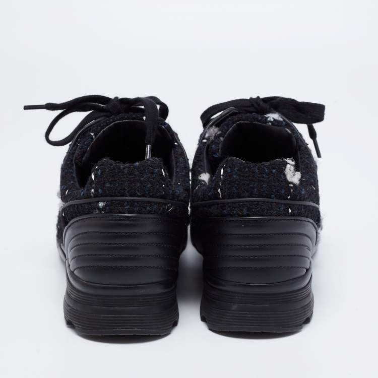 Pre Owned Chanel Black Tweed and Leather Low Top Sneakers Size 41