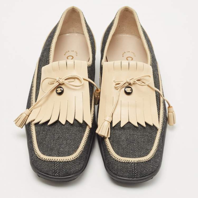 Pre Owned Chanel Beige/Black Denim and Leather Kiltie Loafers Size 38
