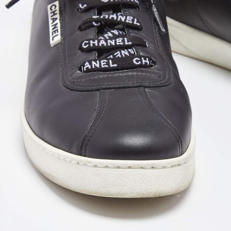Pre Owned Chanel Black Leather Logo Lace Up CC Low Top Sneakers Size 43