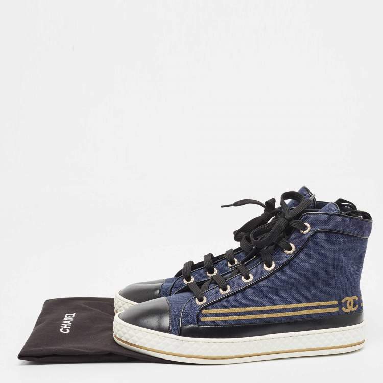 Pre Owned Chanel Navy Blue/Black Canvas and Leather CC High Top Sneakers Size 41