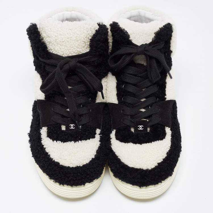 Pre Owned Chanel Black/White Shearling High Top Sneakers Size 42