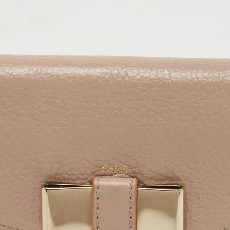 Pre Owned Chloe Beige Leather Lily Continental Wallet