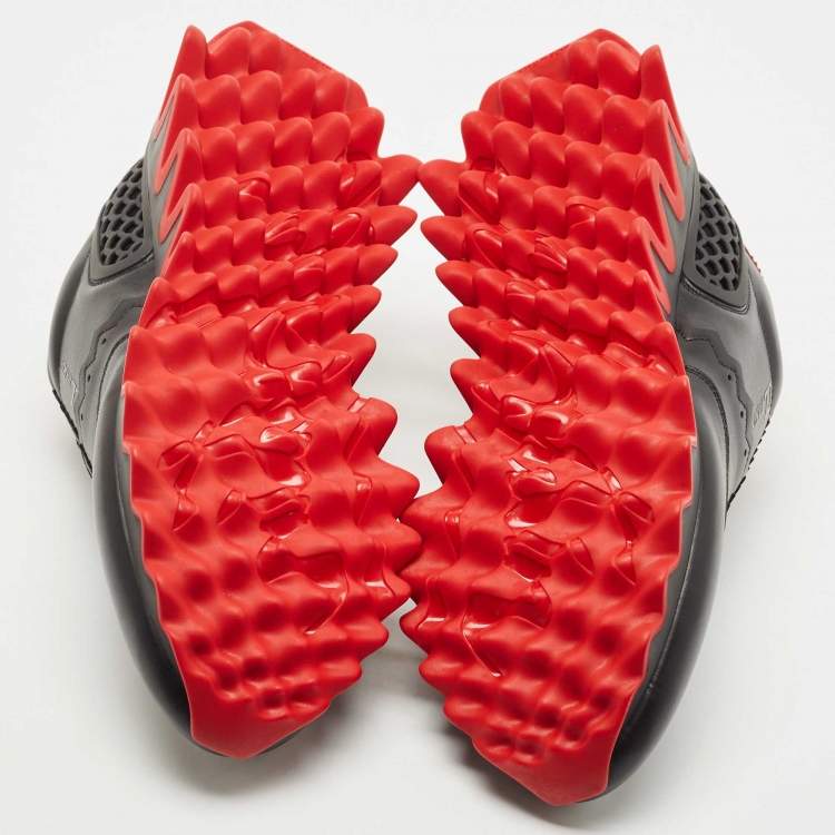 مملوكة مسبقًا Christian Louboutin Black Leather Loubishark Low Top Sneakers Size 41