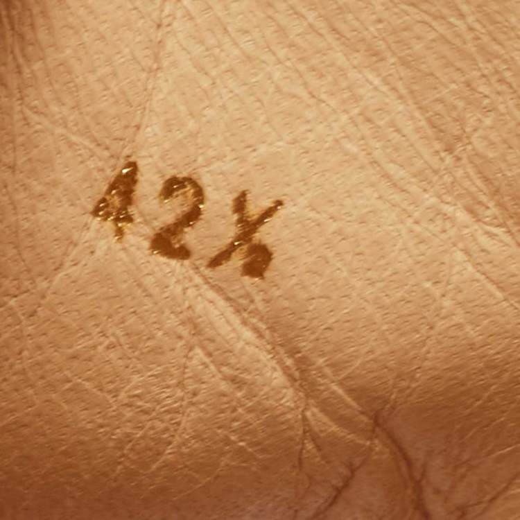 مملوكة مسبقًا Christian Louboutin Red Suede Louis Spikes Lace Up Sneakers Size 42.5