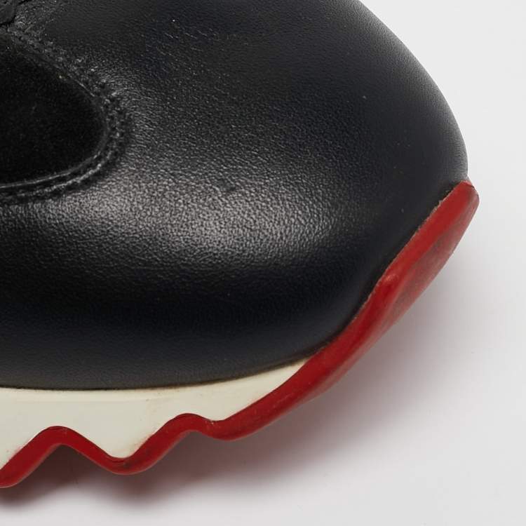 مملوكة مسبقًا Christian Louboutin Black Suede Loubishark Lace Up Sneakers Size 40