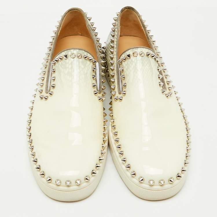 Pre Owned Christian Louboutin White/Grey Snakeskin Print Patent Leather Pik Boat Sneakers Size 40.5