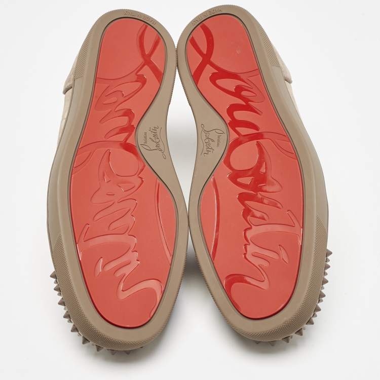 مملوكة مسبقًا Christian Louboutin Beige Suede Louis Junior Spikes Sneakers Size 41