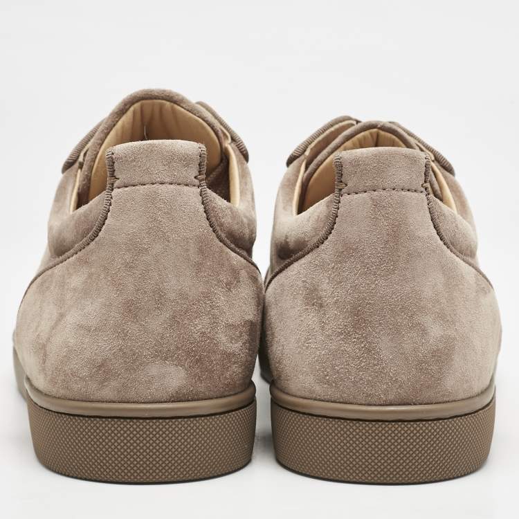 مملوكة مسبقًا Christian Louboutin Beige Suede Louis Junior Spikes Sneakers Size 41