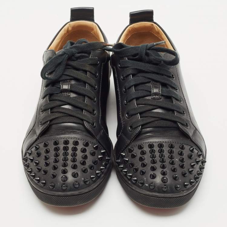 Pre Owned Christian Louboutin Black Leather Louis Junior Spikes Low Top Sneakers Size 40.5