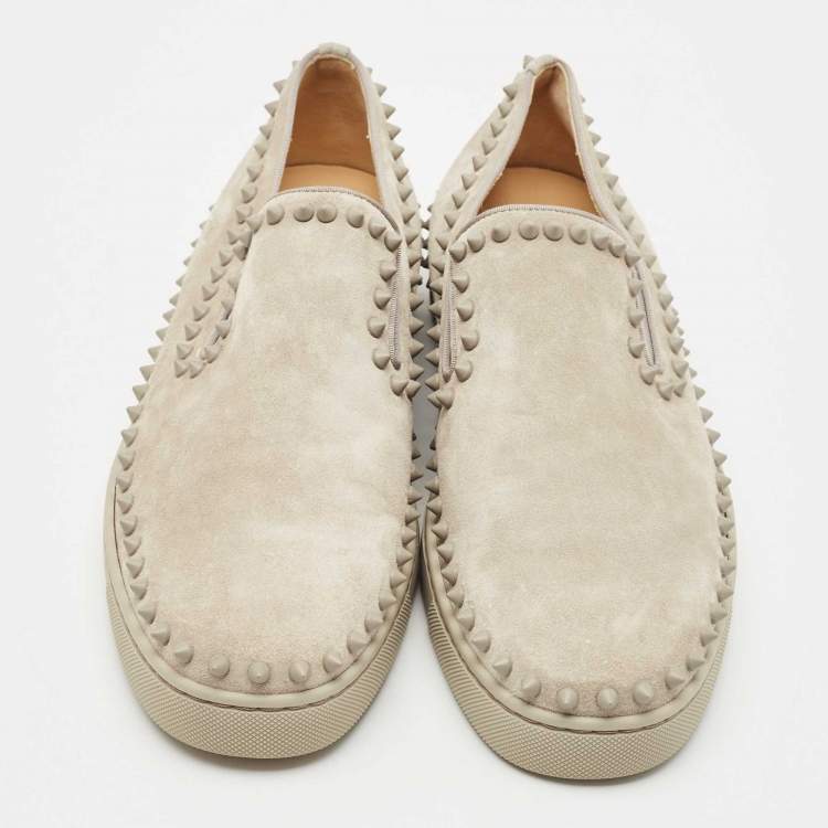 Pre Owned Christian Louboutin Light Grey Suede Spikes Pik Boat Slip On Sneakers Size 42.5