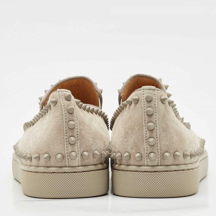 Pre Owned Christian Louboutin Light Grey Suede Spikes Pik Boat Slip On Sneakers Size 42.5