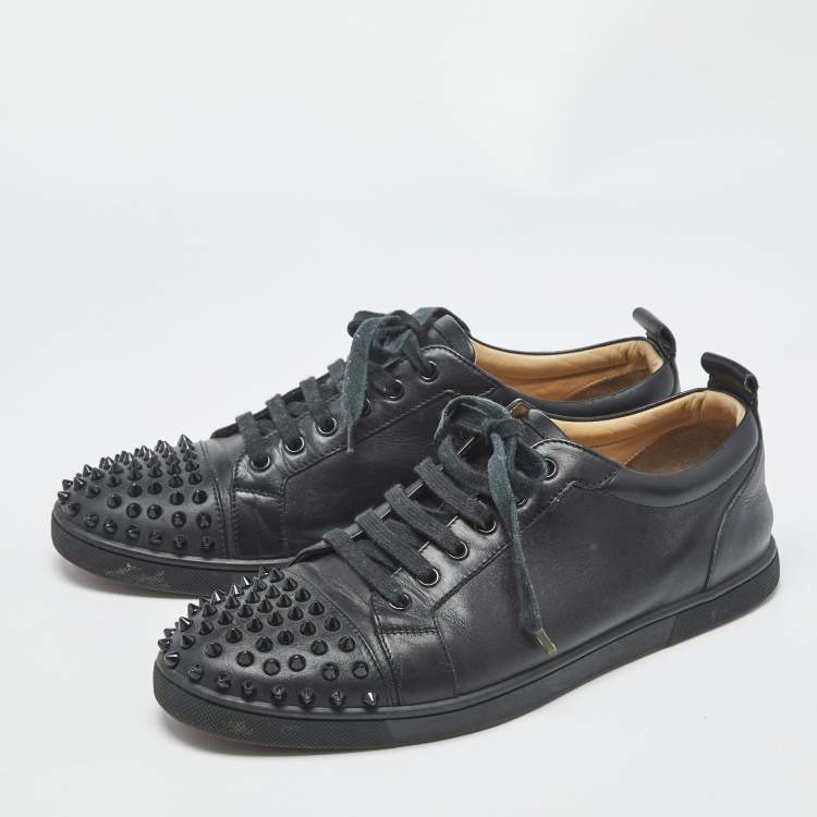 Pre Owned Christian Louboutin Black Leather Louis Junior Spikes Low-Top Sneakers Size 41.5
