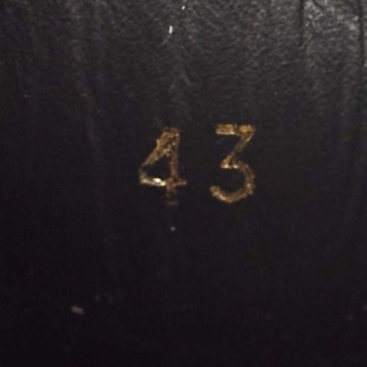 Pre Owned Christian Louboutin Louis Junior Size 43 Black Embossed Leather Low Top Sneakers