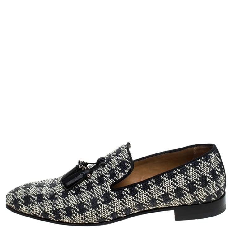 Pre Owned Christian Louboutin Black/White Woven Raffia Dandelion Tassel Slip On Loafers Size 42