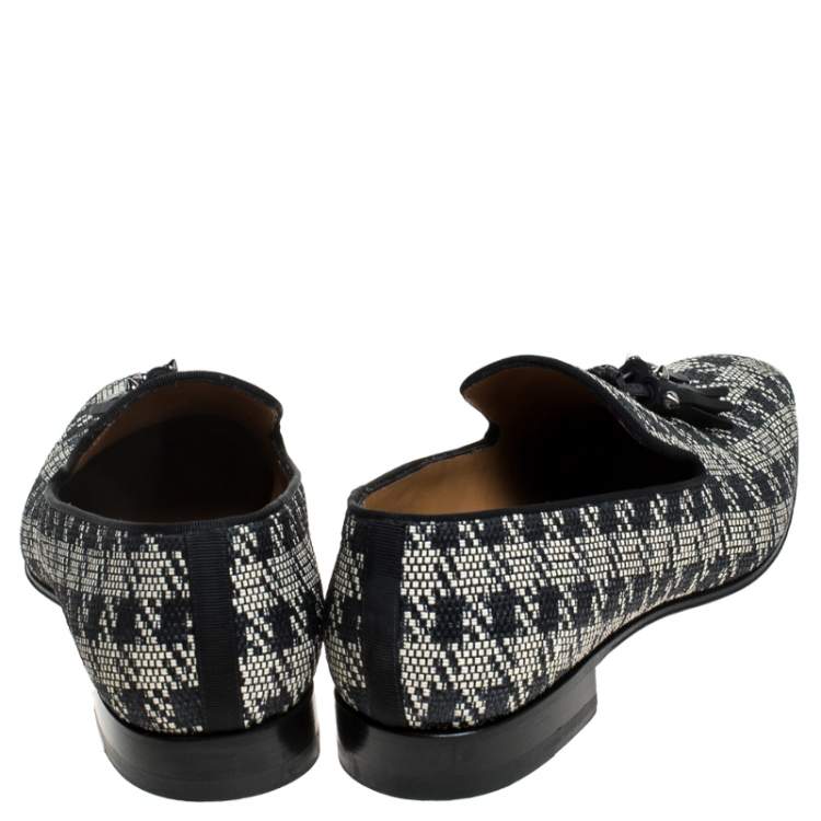 Pre Owned Christian Louboutin Black/White Woven Raffia Dandelion Tassel Slip On Loafers Size 42