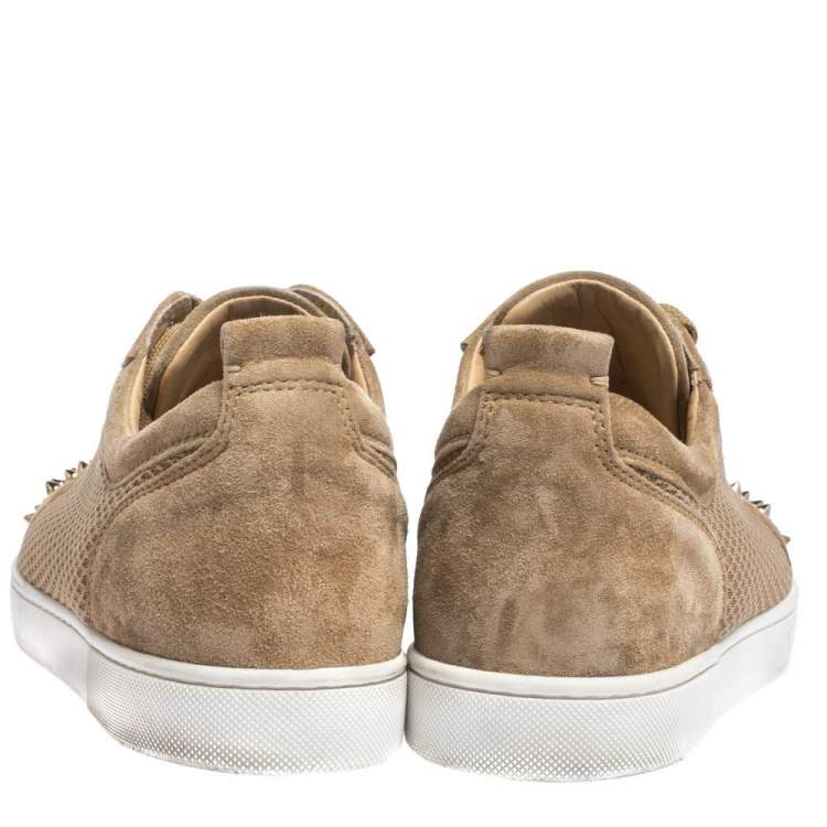 Pre Owned Christian Louboutin Beige Suede And Mesh Louis Junior Spikes Sneakers Size 43