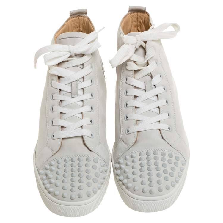 مملوكة مسبقًا Christain Louboutin White Suede Spiked Cap Toe High Top Sneakers Size 41.5