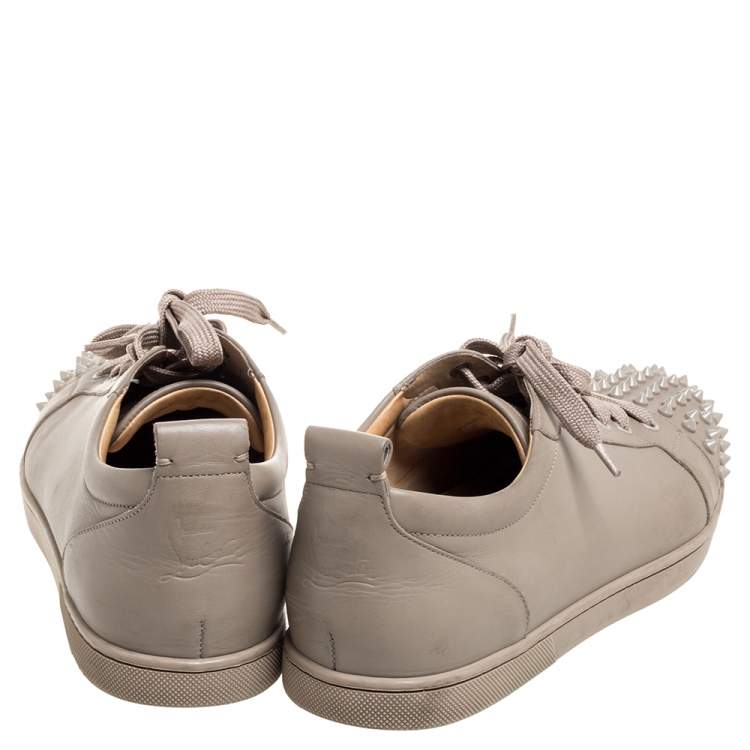 Pre Owned Christian Louboutin Beige Leather Louis Junior Spikes Low Top Sneakers Size 44