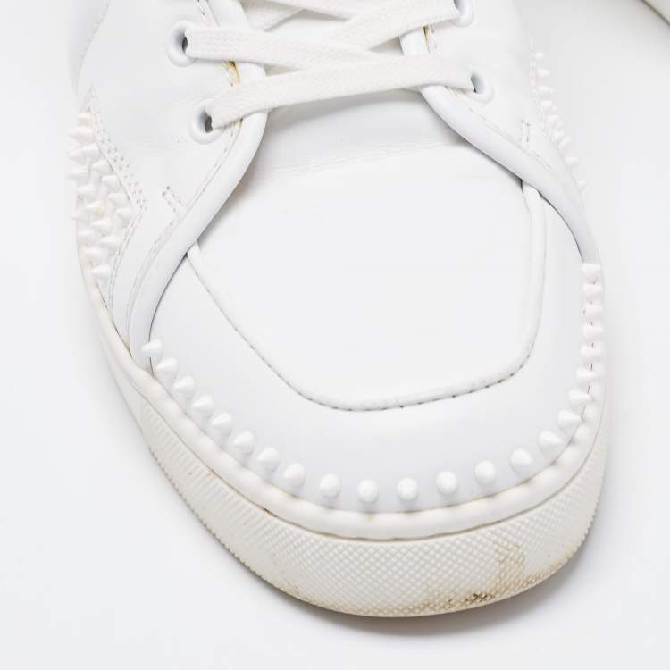 مملوكة مسبقًا Christian Louboutin White Leather High Top Sneakers Size 43