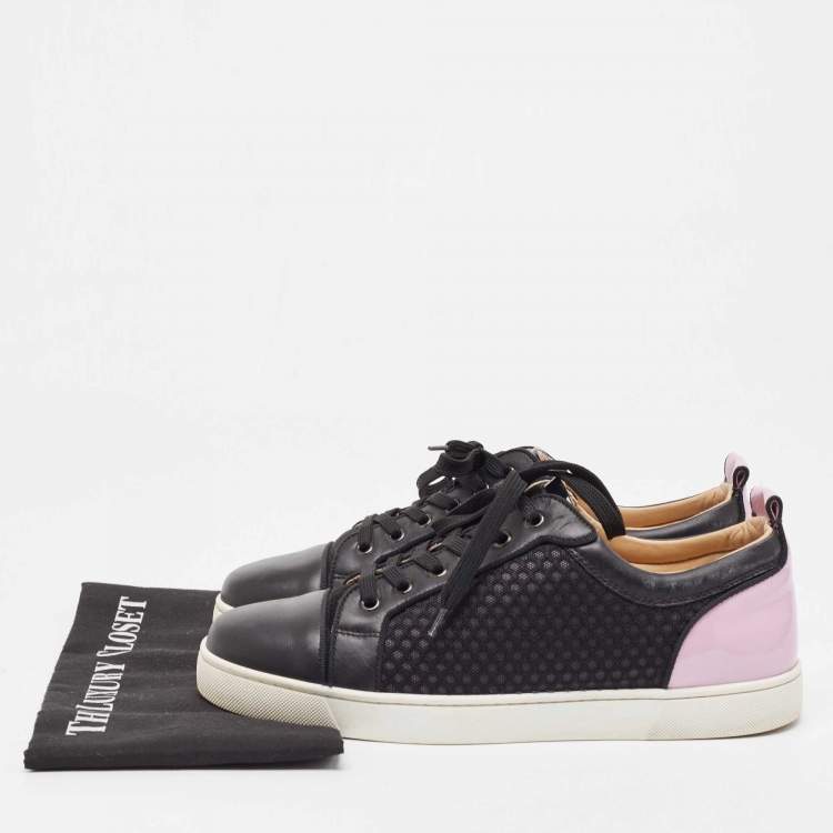 مملوكة مسبقًا Christian Louboutin Black/Pink Patent and Mesh Low Top Sneakers Size 44