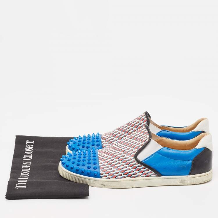 مملوكة مسبقًا Christian Louboutin Blue Spike Leather and Loubi Print Nazapunta Skate Sneakers Size 41.5