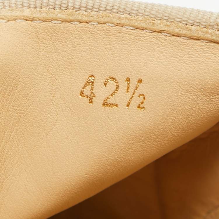 Pre Owned Christian Louboutin Light Green Suede Roller Boat Embellished Slip On Sneakers Size 42.5