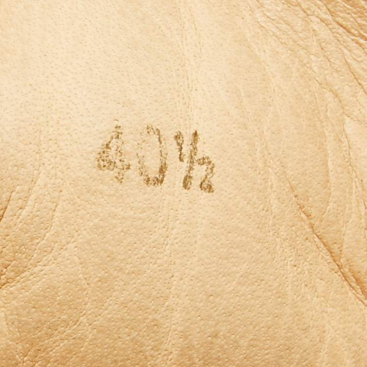 مملوكة مسبقًا Christian Louboutin White Leather Louis Spikes High Top Sneakers Size 40.5