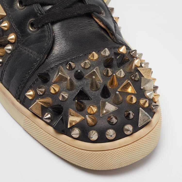 مملوكة مسبقًا Christian Louboutin Black Leather Spikes High Top Sneakers Size 42
