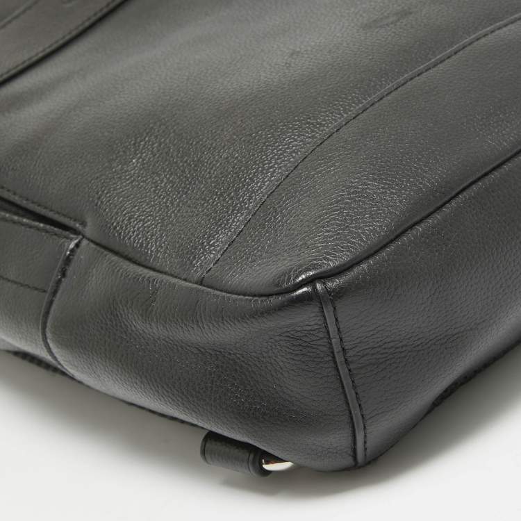 Pre Owned Coach Black Leather and Mesh Charles Sling Backpack