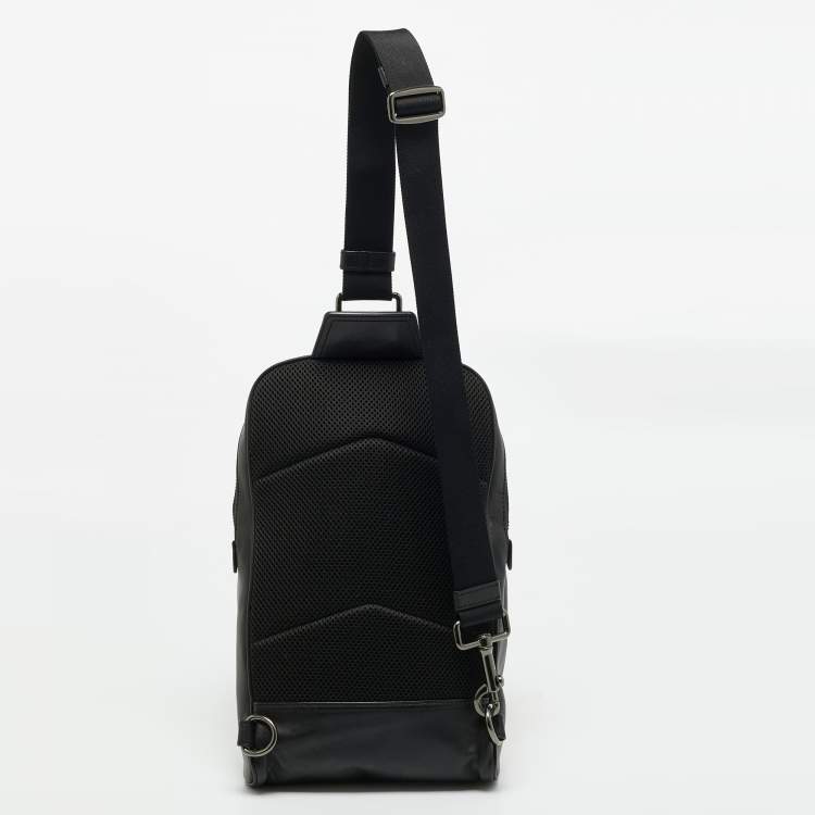 Pre Owned Coach Black Leather Graham Pack Bag