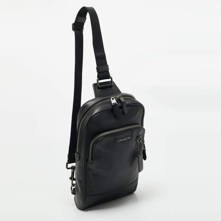 Pre Owned Coach Black Leather Graham Pack Bag