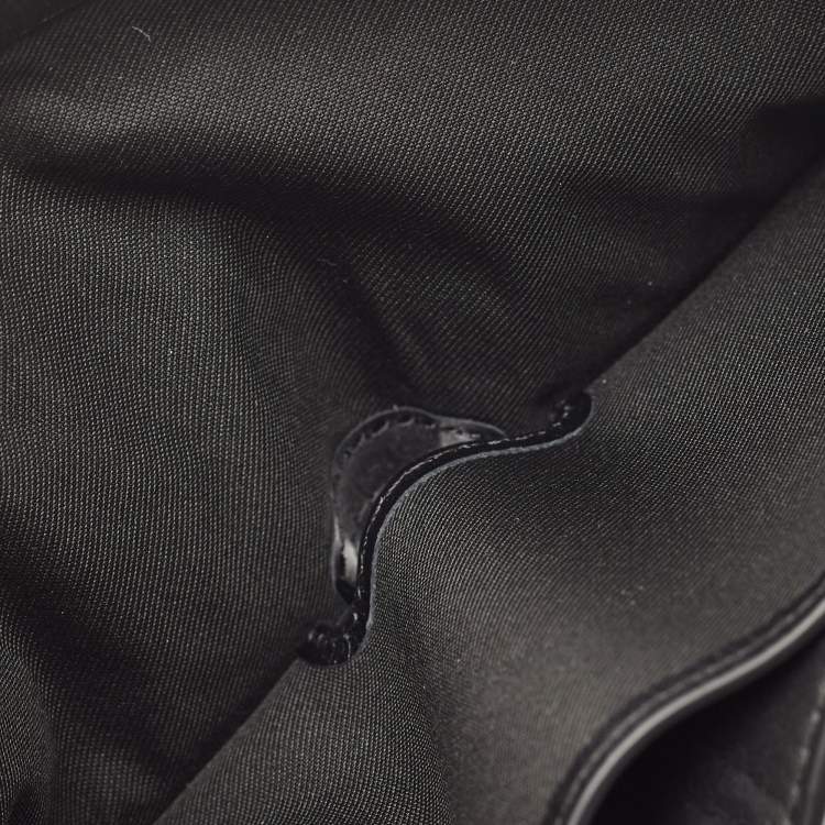 Pre Owned Coach Black Signature Embossed Leather Bifold Wallet