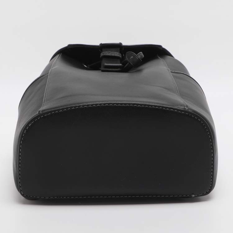 Pre Owned Coach Racer Black Leather Pack Bag