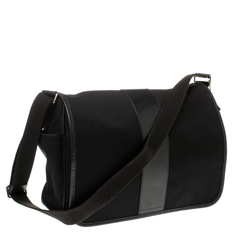 Pre Owned Coach Black Nylon and Leather Trim Large Messenger Bag
