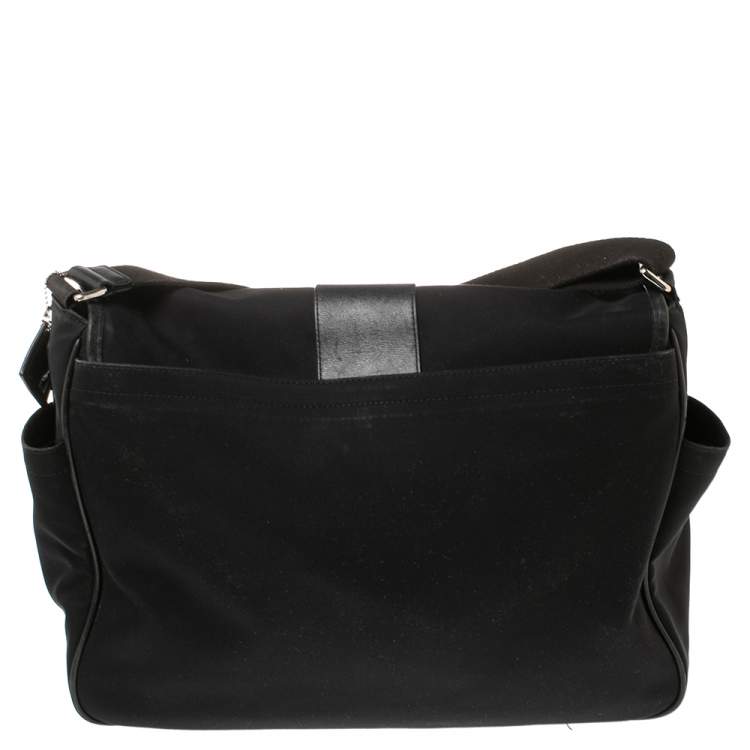 Pre Owned Coach Black Nylon and Leather Trim Large Messenger Bag