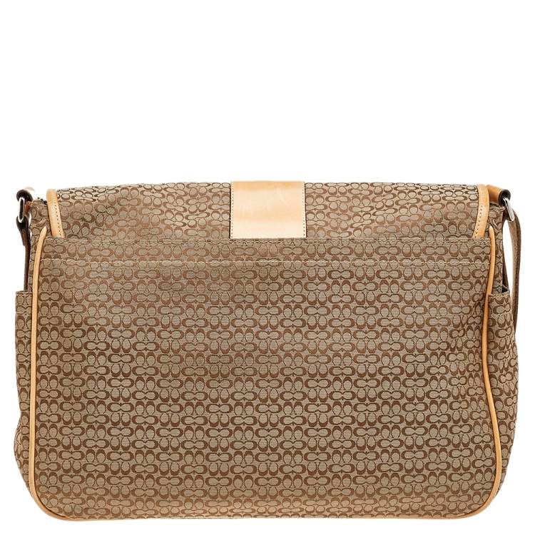 Pre Owned Coach Beige/Brown Signature Canvas And Leather Diaper Messenger Bag