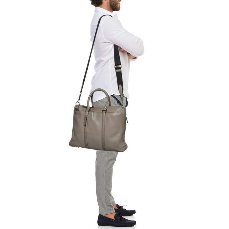 Pre Owned Coach Grey Leather Laptop Bag 