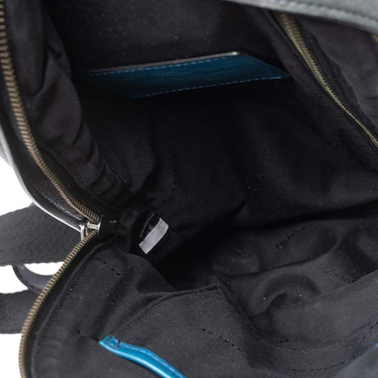 Pre Owned Coach Two Tone Blue Leather Manhattan Sling Backpack