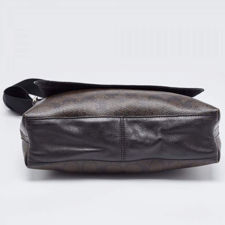 Pre Owned Coach Black/Brown Signature Coated Canvas and Leather Charles Messenger Bag