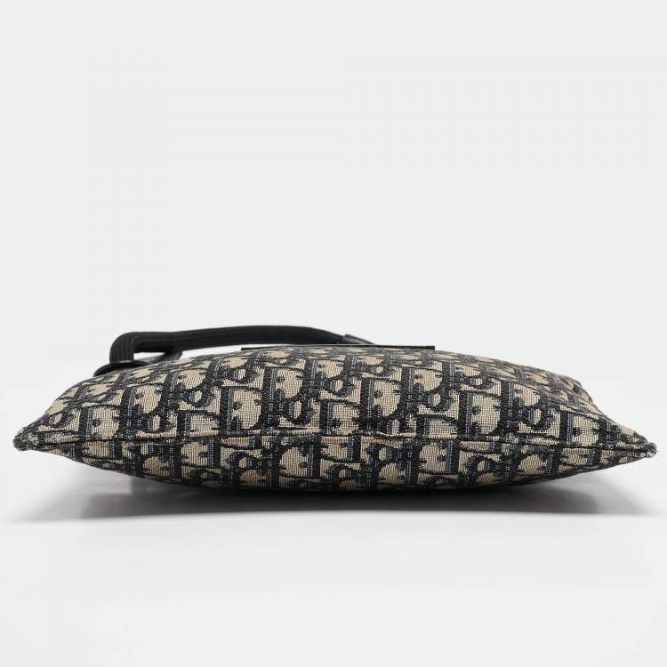 Pre Owned Dior Navy Blue Oblique Canvas Wristlet Zip Pouch