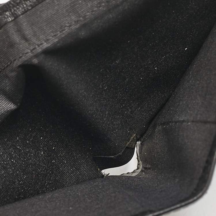 Pre Owned Dior Black Logo Embossed Leather Bifold Wallet