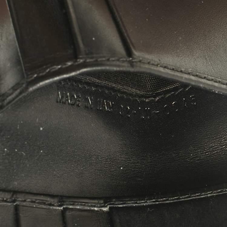 Pre Owned Dior Black Logo Embossed Leather Bifold Wallet