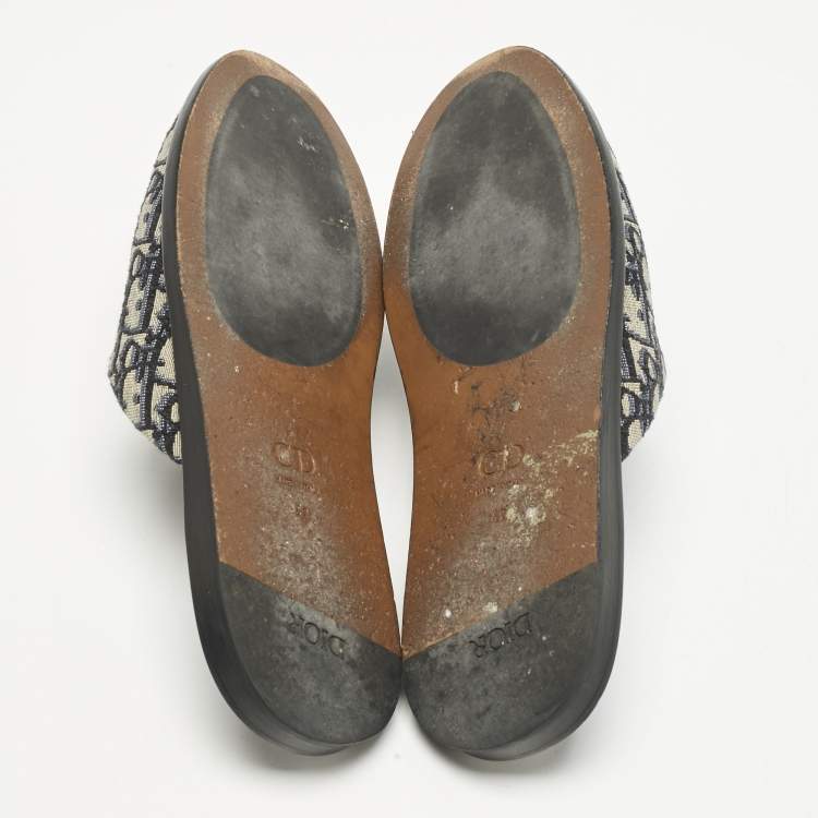 Pre Owned Dior Navy Blue Oblique Embroidered Canvas Indior Flat Mules Size 42